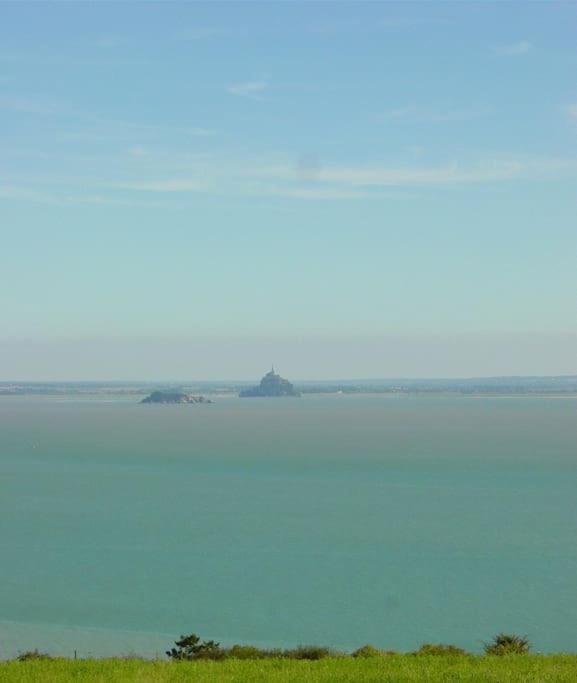 Maison Vue Sur Le Mont Saint Michel Et Sa Baie Champeaux Buitenkant foto